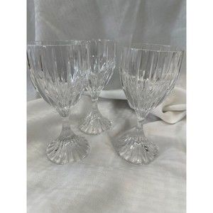 Mikasa Park Lane Wine Glass 6 3/8" Ribbed Stemmed Crystal 8oz. Set of 3